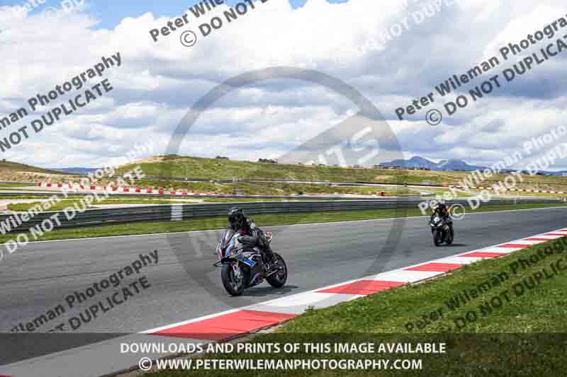 cadwell no limits trackday;cadwell park;cadwell park photographs;cadwell trackday photographs;enduro digital images;event digital images;eventdigitalimages;navarra;no limits trackdays;peter wileman photography;racing digital images;trackday digital images;trackday photos